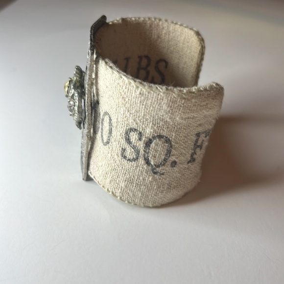 UNIQUE Extra Wide Cuff Bracelet with Silver Tone Crown Detailing - Picture 10 of 13